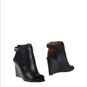 Givenchy boot